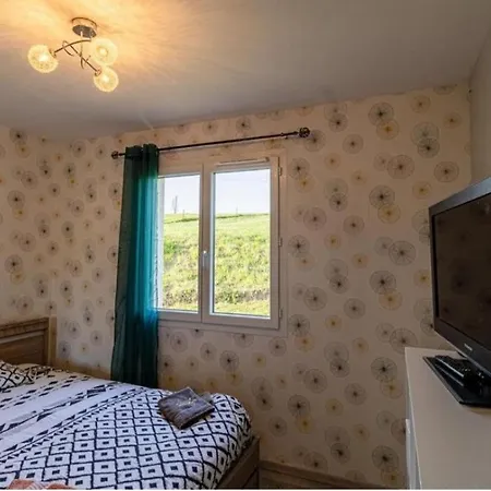 Le Champ Du Baron Holiday home *