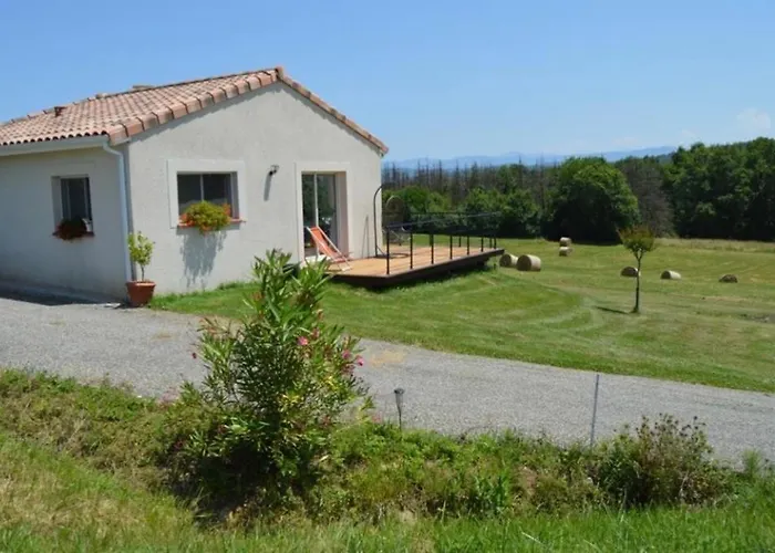 Le Champ Du Baron بيت للعطل *